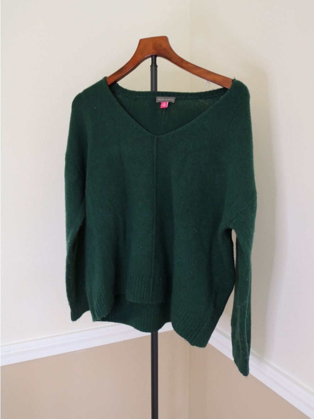 Forest Green V-Neck Women's Sweater Relaxed Fit slouchy Vince Camuto